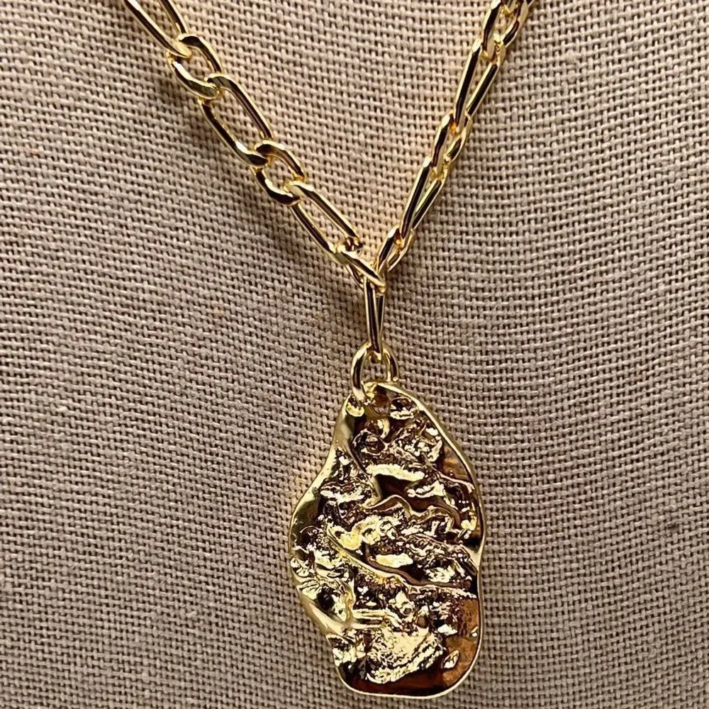 AQUA Hammered Nugget & Chain Link Pendant Necklace Gold Tone 21"-24" NWT - Picture 3 of 5